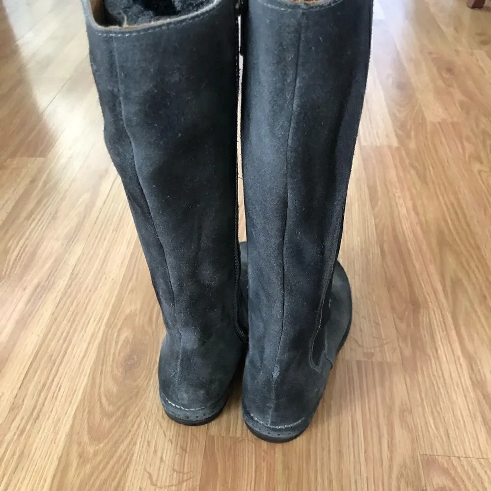 Bed Stu Tall Gray Suede Leather Boots Side Zip